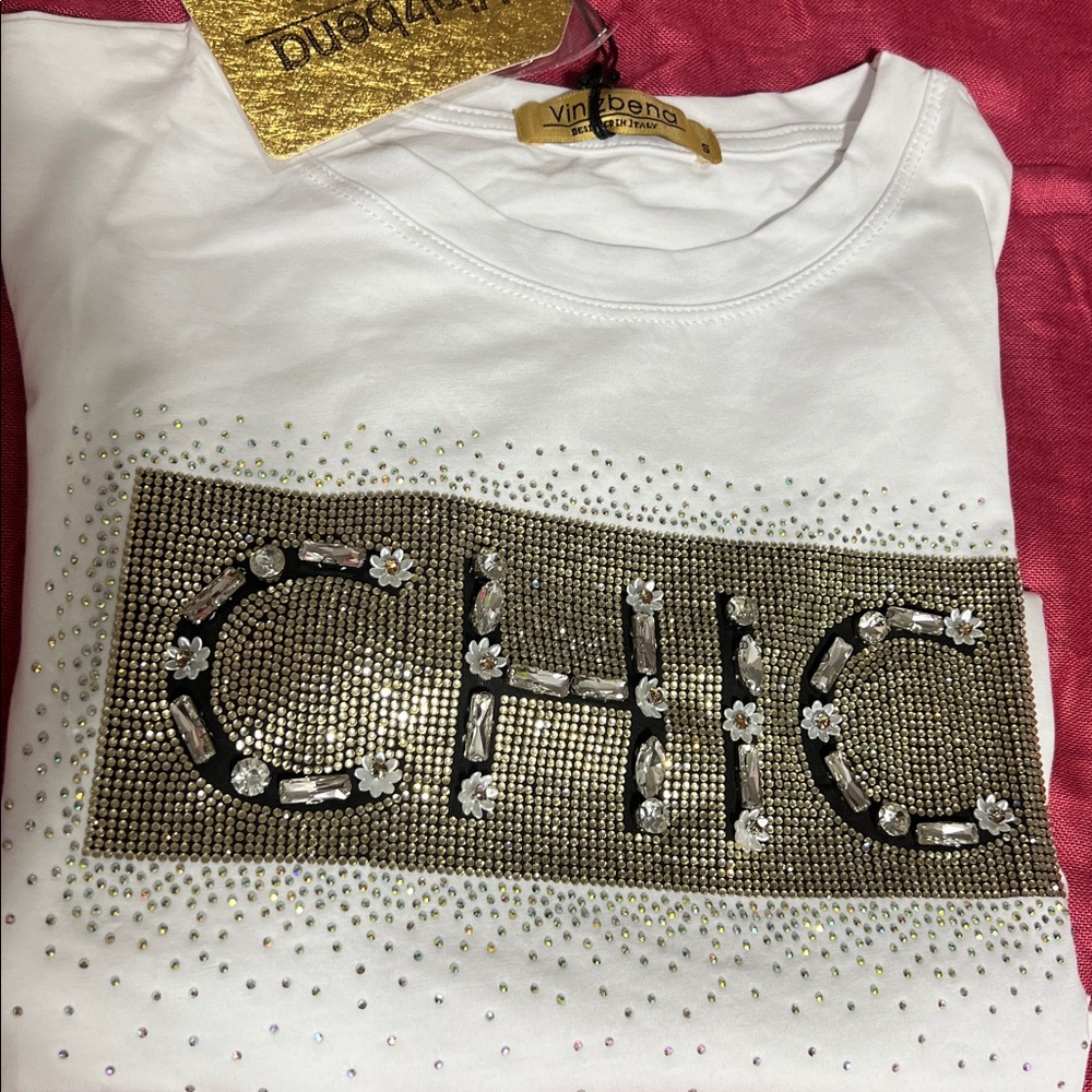 Vinizbena White 'CHIC' Embellished Short-Sleeve Tee